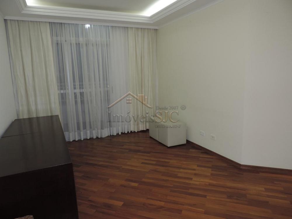 Alugar Apartamentos / Padrão em São José dos Campos R$ 1.500,00 - Foto 2