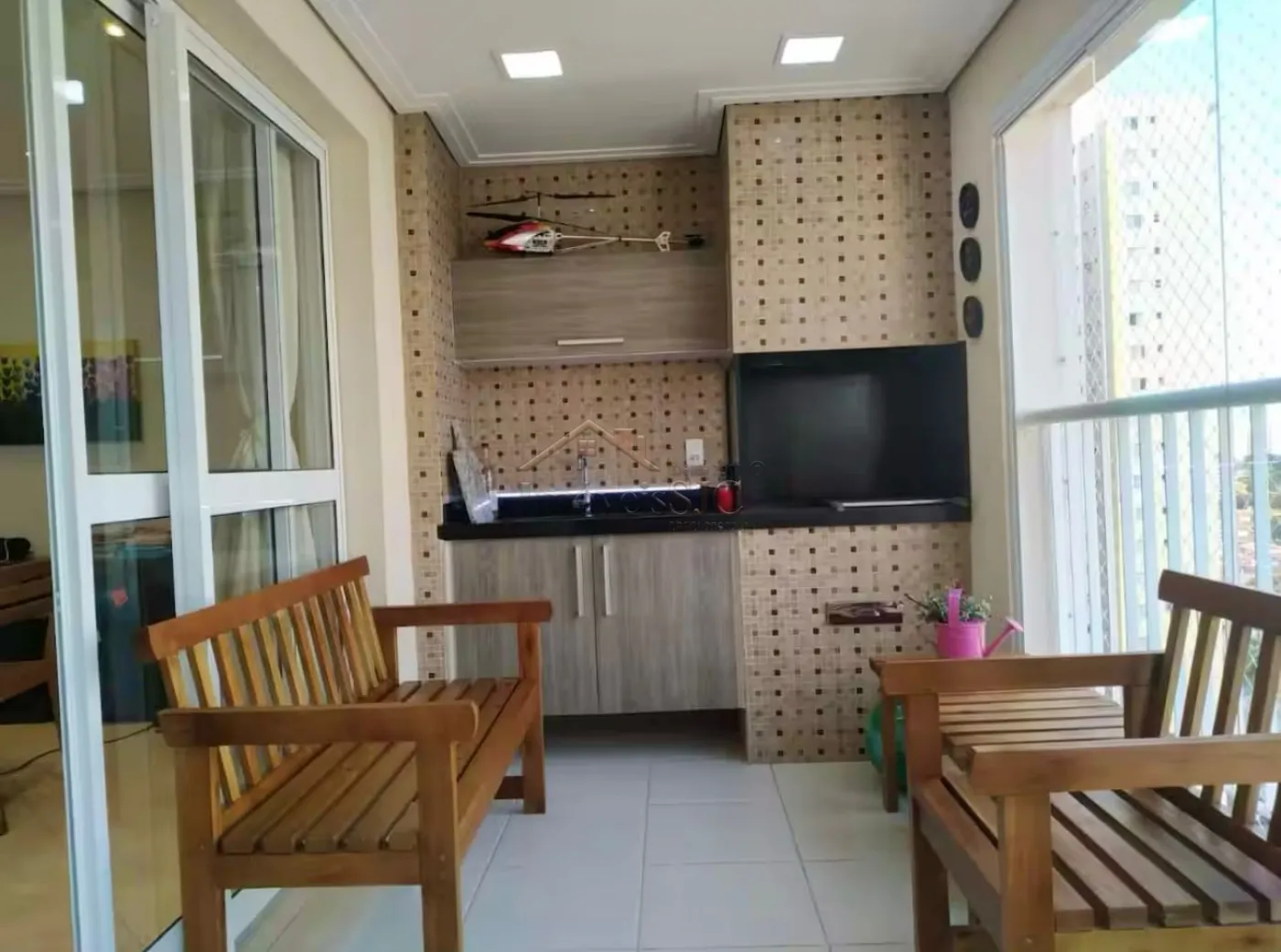 Comprar Apartamentos / Padrão em São José dos Campos R$ 1.540.000,00 - Foto 2