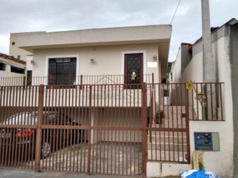 Alugar Casas / Padrão em São José dos Campos R$ 2.200,00 - Foto 19