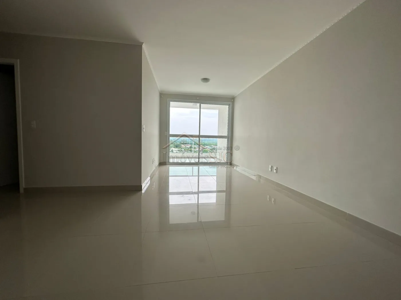 Alugar Apartamentos / Padrão em São José dos Campos R$ 3.000,00 - Foto 2