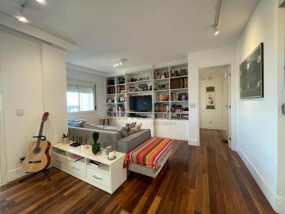 Comprar Apartamentos / Padrão em São José dos Campos R$ 1.230.000,00 - Foto 3