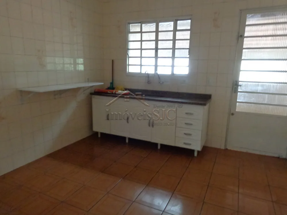 Alugar Casas / Padrão em São José dos Campos R$ 2.800,00 - Foto 5