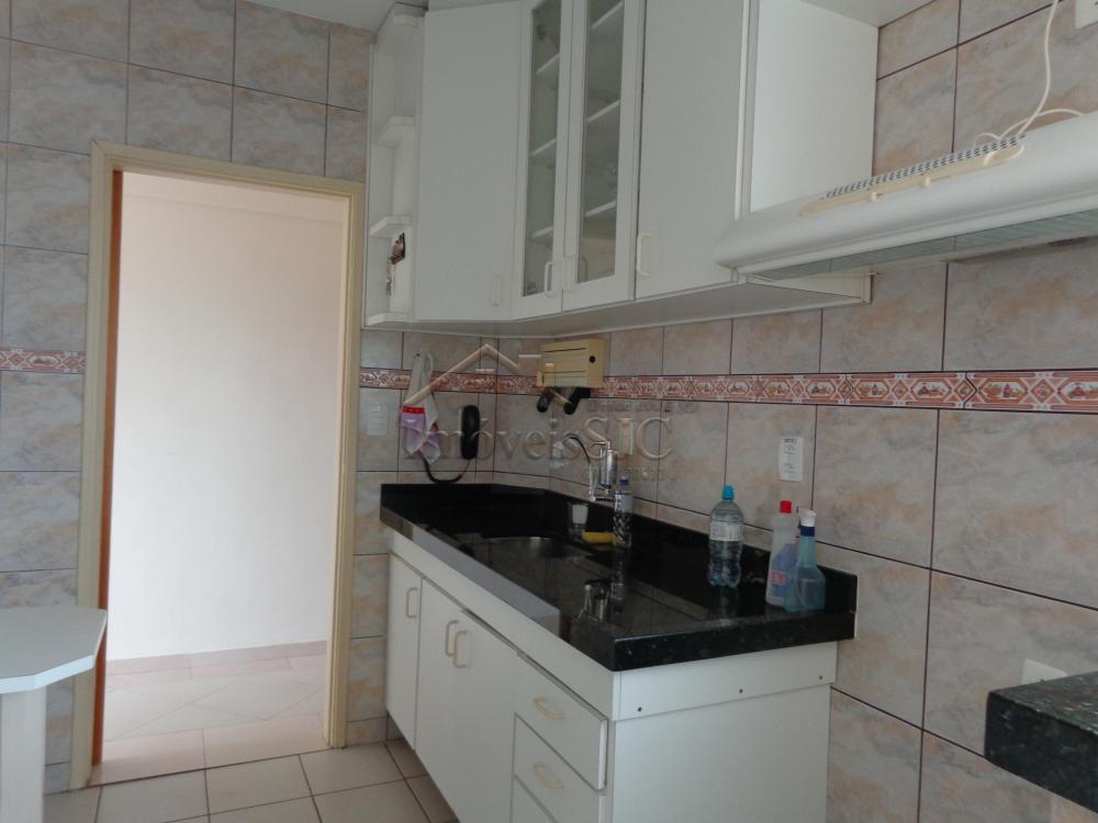 Comprar Apartamentos / Padrão em São José dos Campos R$ 340.000,00 - Foto 5