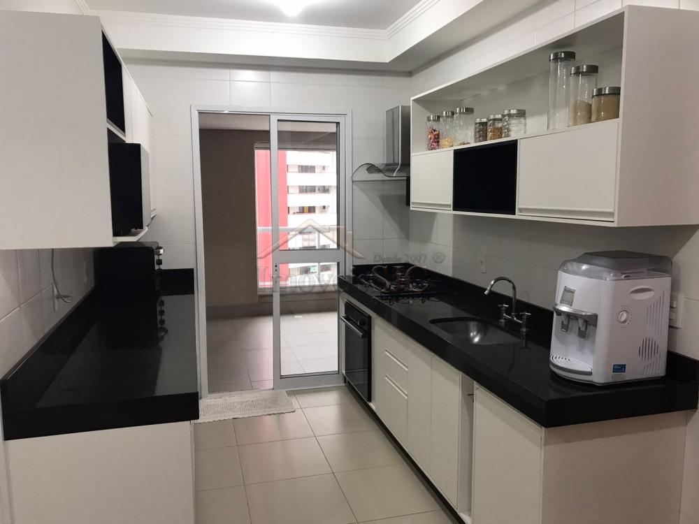 Comprar Apartamentos / Padrão em São José dos Campos R$ 1.350.000,00 - Foto 2
