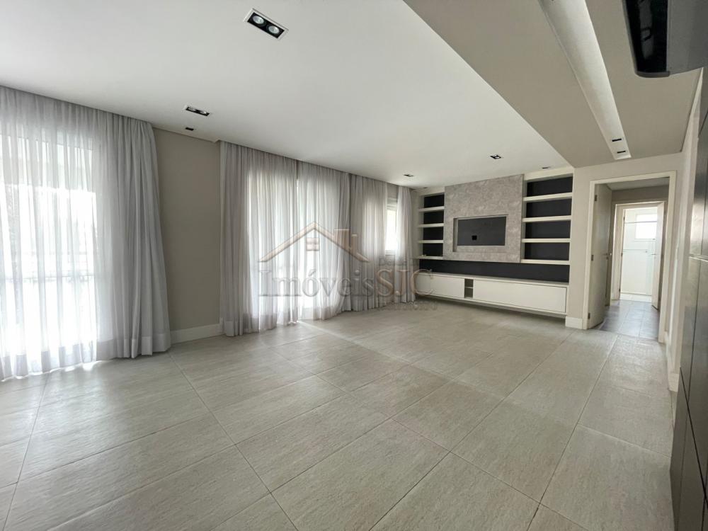 Alugar Apartamentos / Padrão em São José dos Campos R$ 6.000,00 - Foto 4