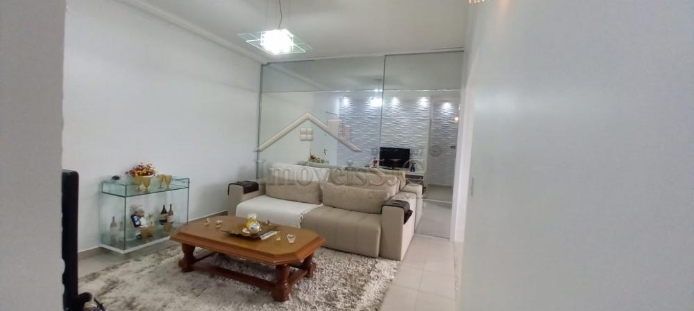 Comprar Apartamentos / Padrão em São José dos Campos R$ 600.000,00 - Foto 3