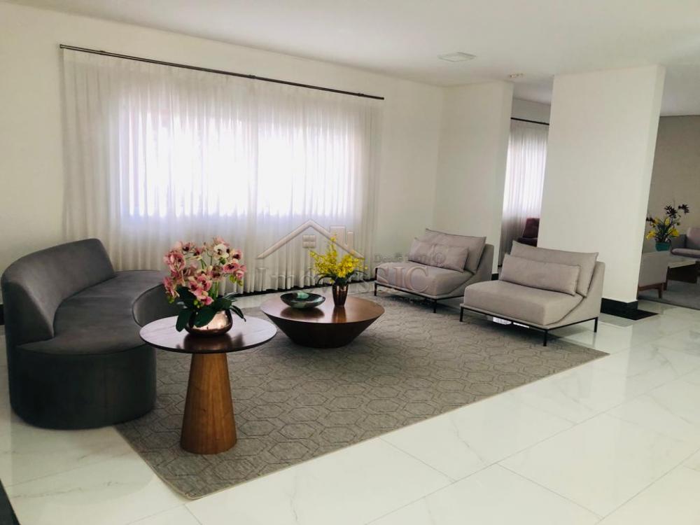 Alugar Apartamentos / Padrão em São José dos Campos R$ 3.800,00 - Foto 15