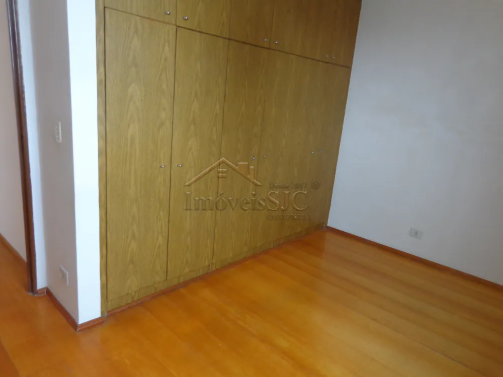 Comprar Apartamentos / Padrão em São José dos Campos R$ 350.000,00 - Foto 15