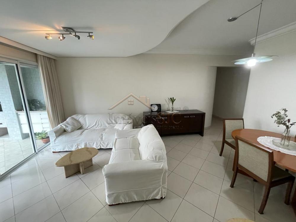 Comprar Apartamentos / Padrão em São José dos Campos R$ 1.075.000,00 - Foto 1