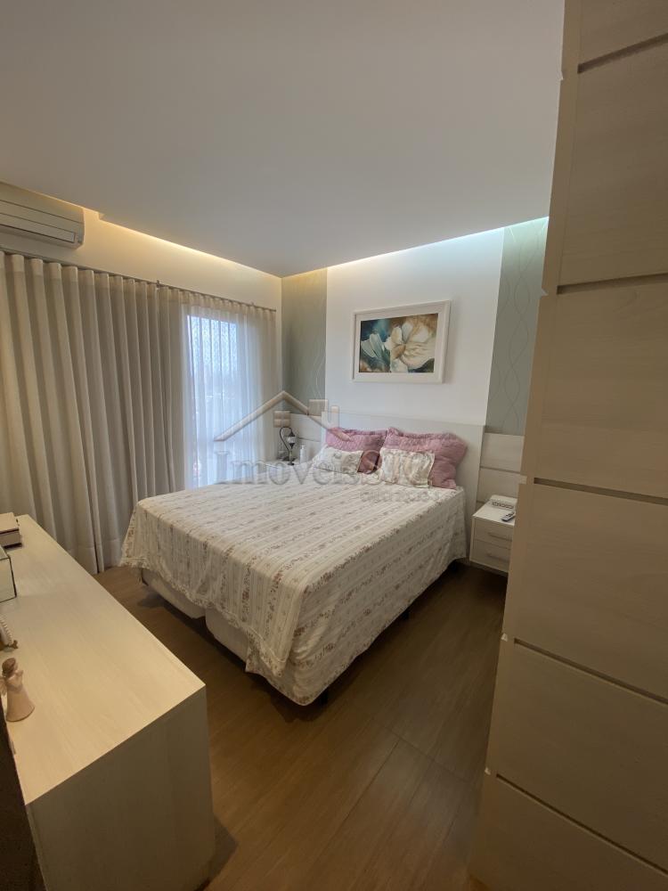 Comprar Apartamentos / Padrão em São José dos Campos R$ 1.600.000,00 - Foto 28