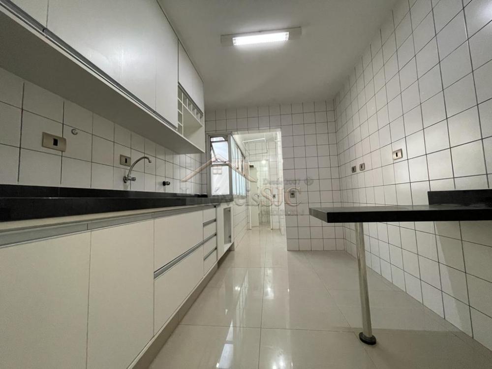 Comprar Apartamentos / Padrão em São José dos Campos R$ 410.000,00 - Foto 10
