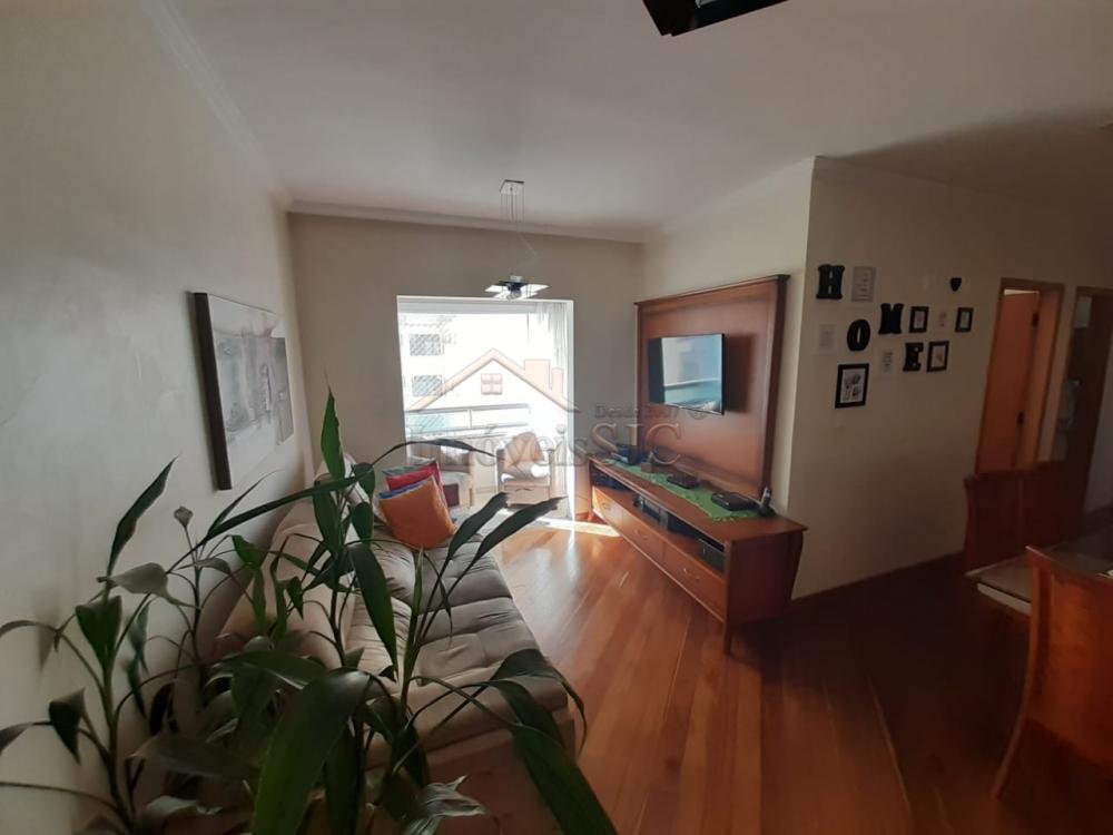 Alugar Apartamentos / Padrão em São José dos Campos R$ 3.200,00 - Foto 1
