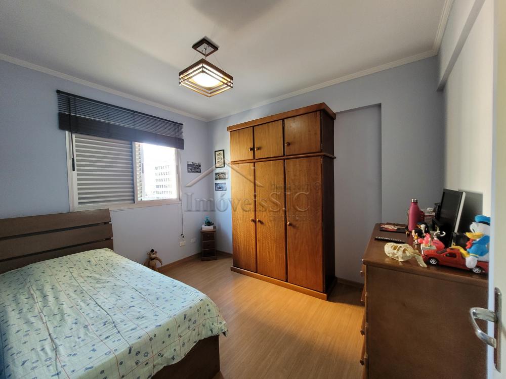 Alugar Apartamentos / Padrão em São José dos Campos R$ 3.500,00 - Foto 8