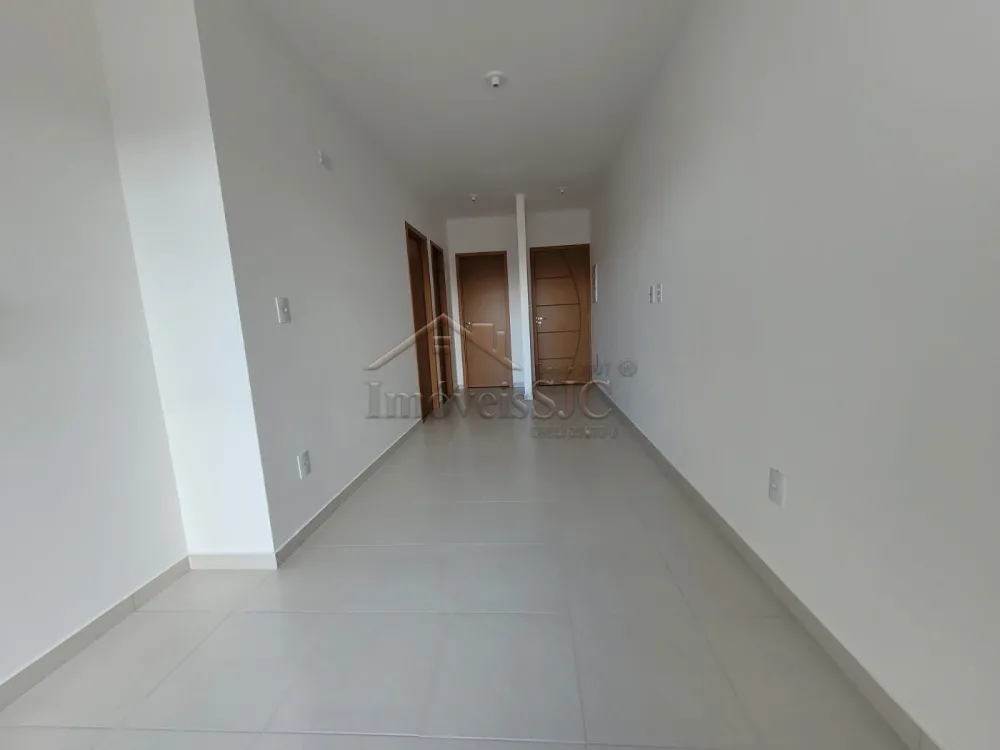 Comprar Apartamentos / Padrão em São José dos Campos R$ 370.000,00 - Foto 4