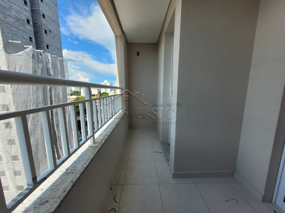 Comprar Apartamentos / Padrão em São José dos Campos R$ 370.000,00 - Foto 2