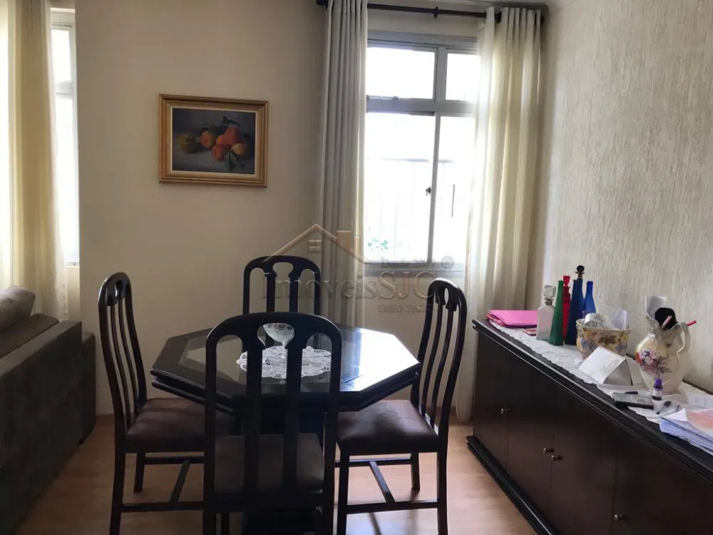 Comprar Apartamentos / Padrão em São José dos Campos R$ 385.000,00 - Foto 9
