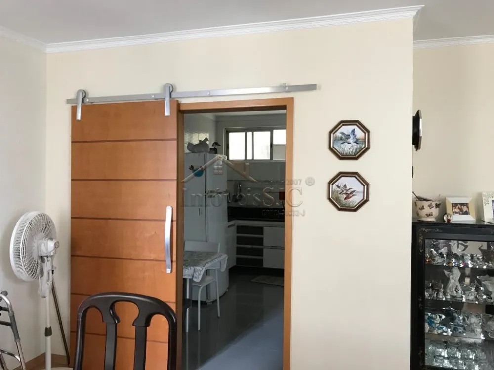 Comprar Apartamentos / Padrão em São José dos Campos R$ 385.000,00 - Foto 10