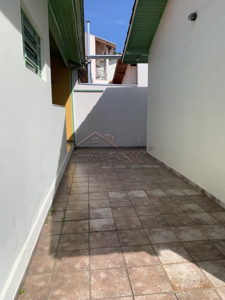 Alugar Casas / Padrão em São José dos Campos R$ 3.300,00 - Foto 9