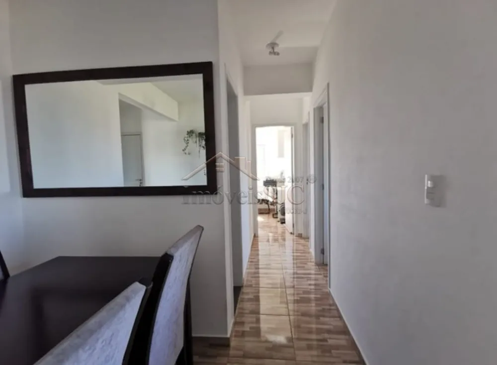 Comprar Apartamentos / Padrão em São José dos Campos R$ 425.000,00 - Foto 2