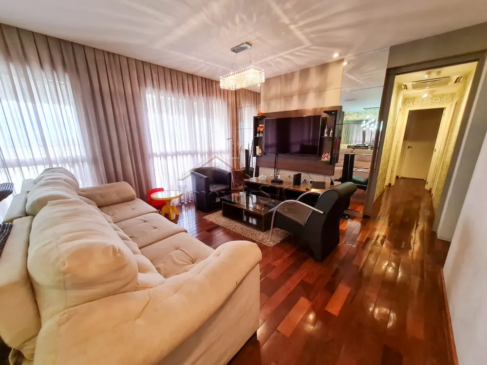 Comprar Apartamentos / Padrão em São José dos Campos R$ 1.550.000,00 - Foto 6