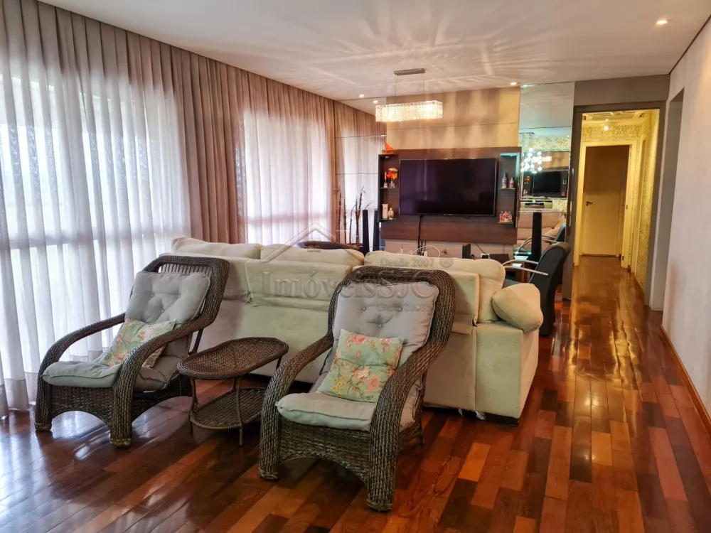 Comprar Apartamentos / Padrão em São José dos Campos R$ 1.550.000,00 - Foto 4