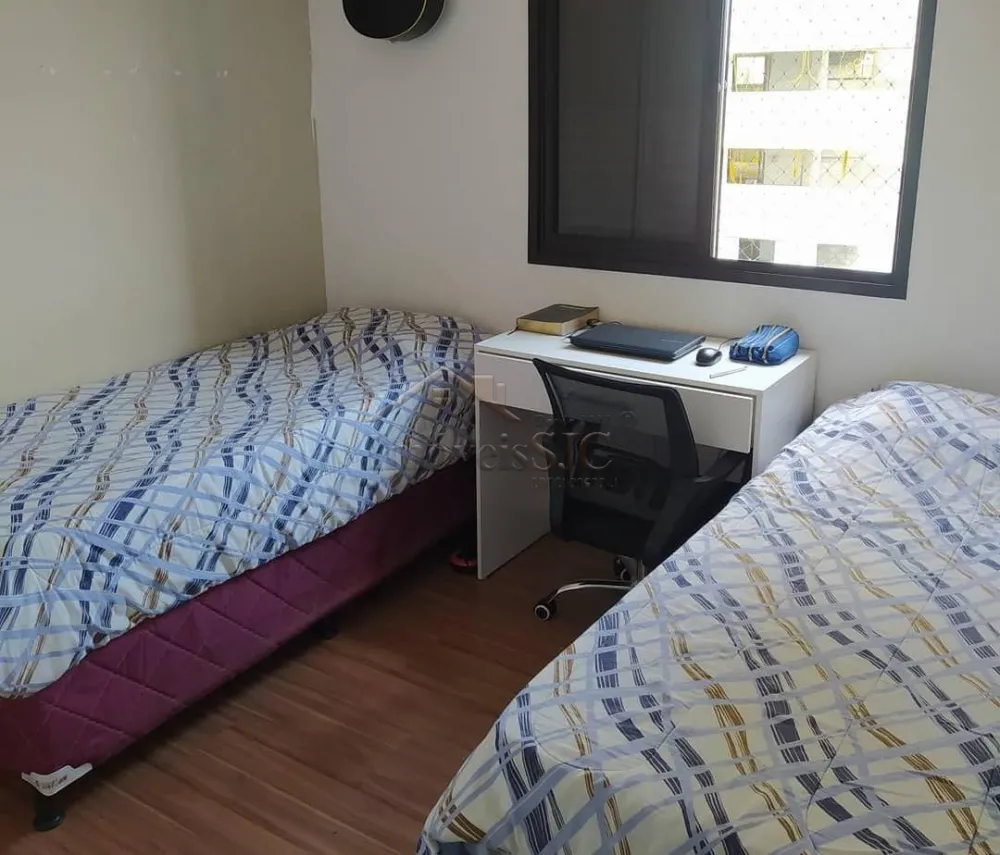 Comprar Apartamentos / Padrão em São José dos Campos R$ 355.000,00 - Foto 13