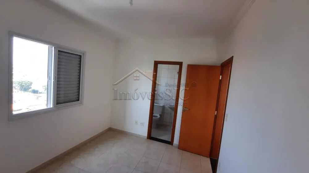 Comprar Apartamentos / Padrão em São José dos Campos R$ 390.000,00 - Foto 5