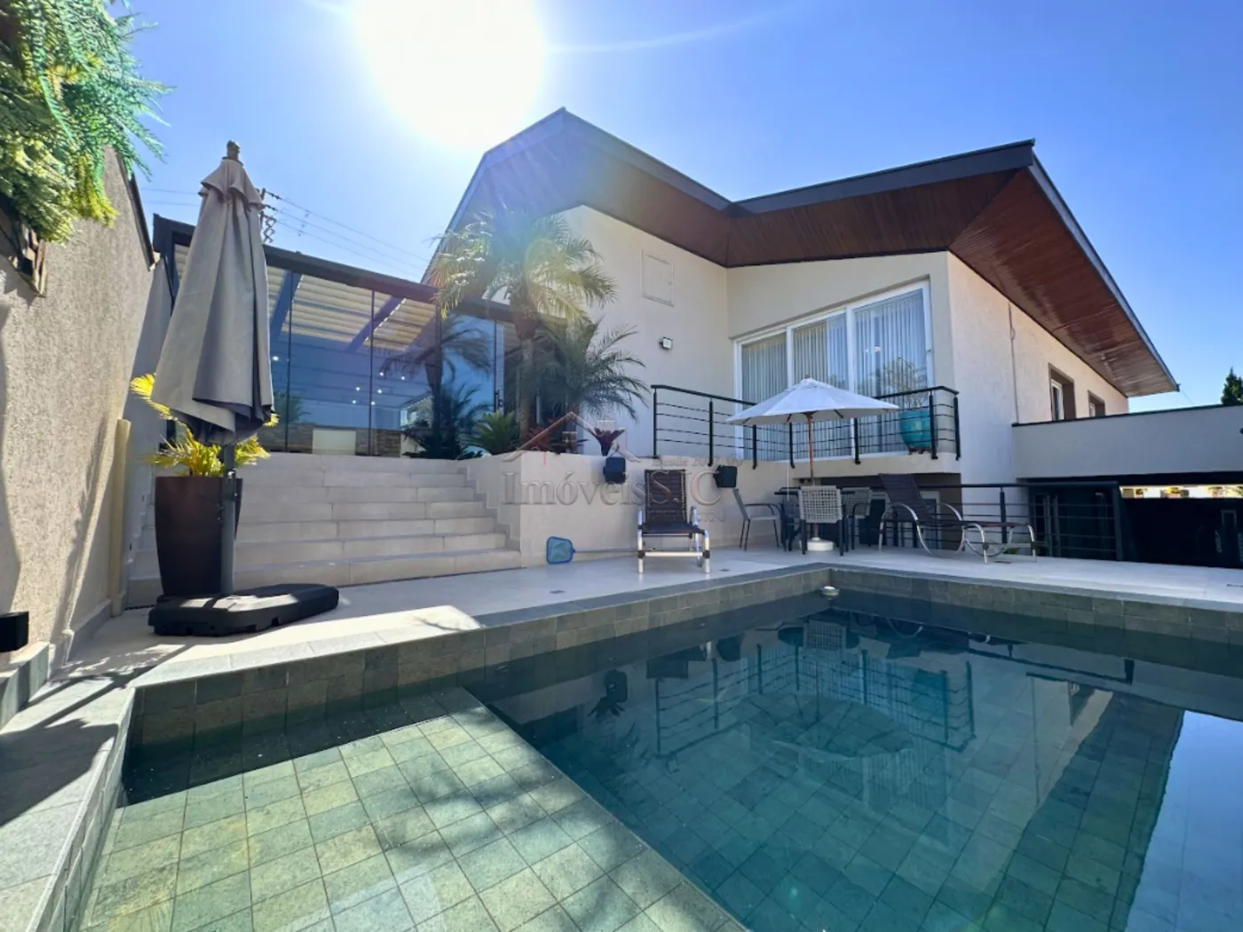 Alugar Casas / Condomínio em São José dos Campos R$ 16.000,00 - Foto 1