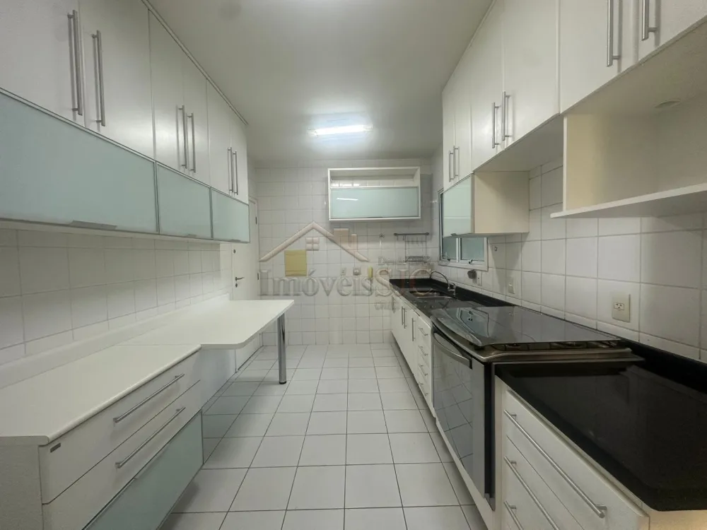 Alugar Apartamentos / Padrão em São José dos Campos R$ 2.800,00 - Foto 6