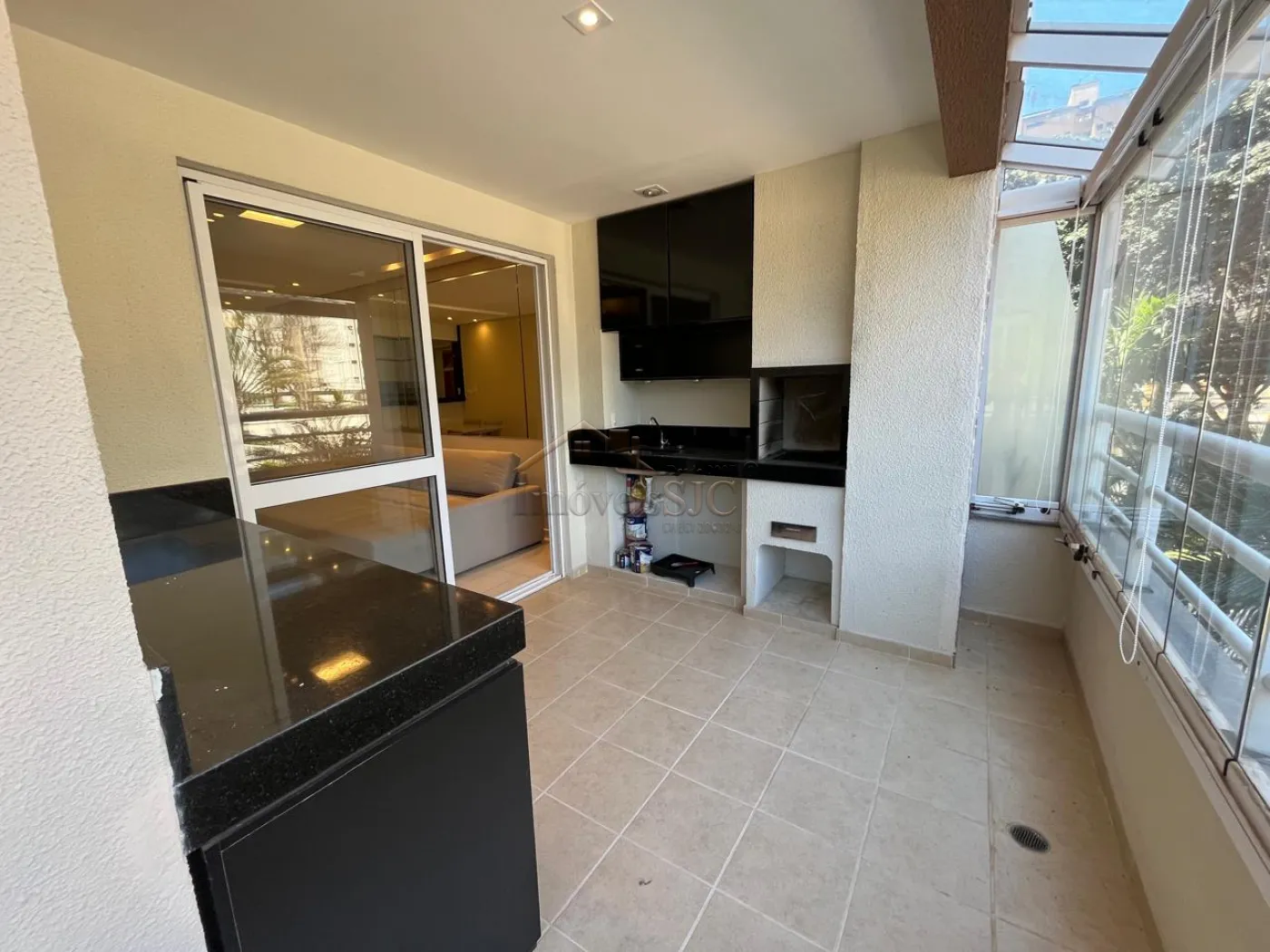 Alugar Apartamentos / Padrão em São José dos Campos R$ 4.500,00 - Foto 3