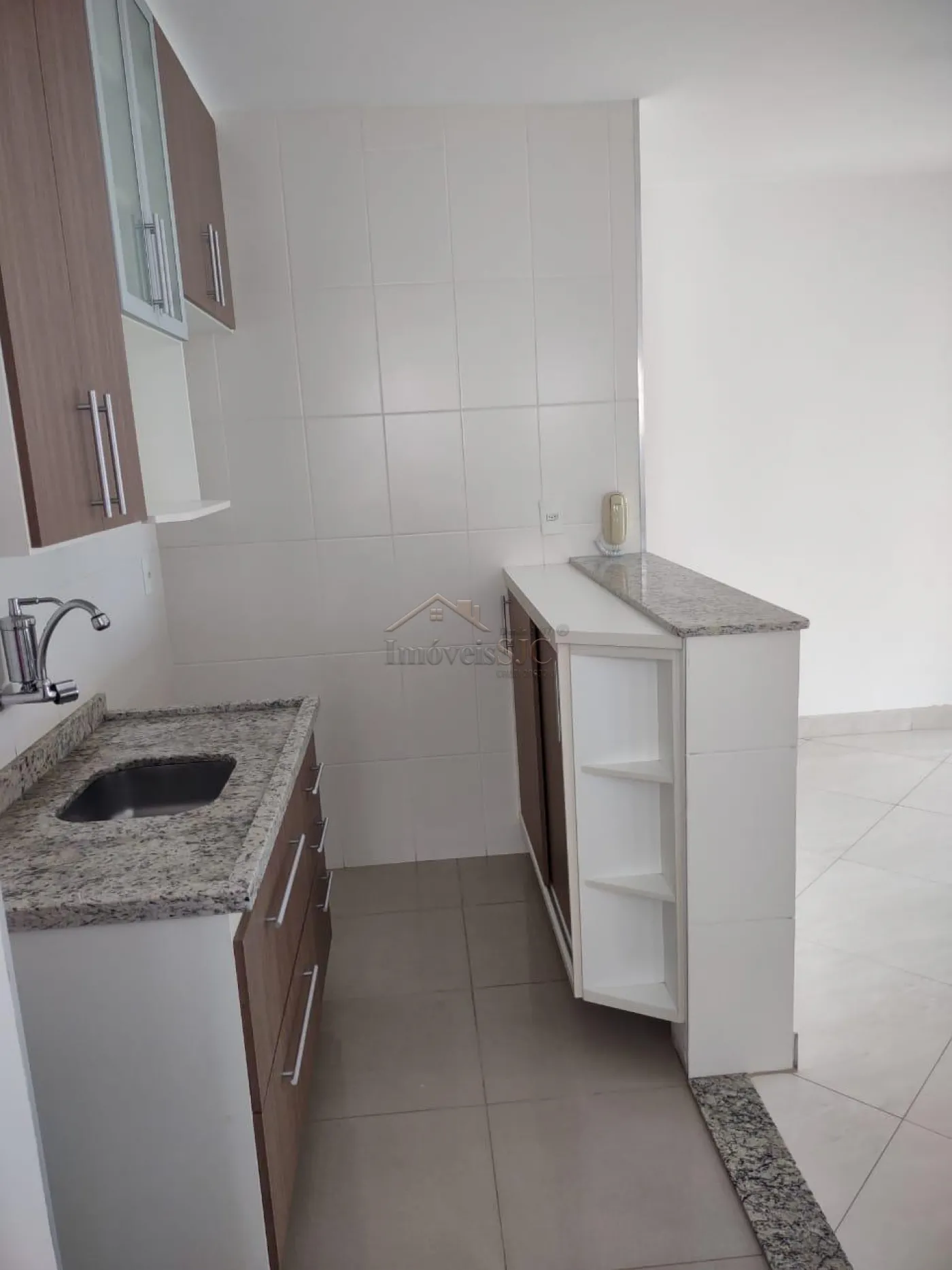 Alugar Apartamentos / Padrão em São José dos Campos R$ 2.500,00 - Foto 2