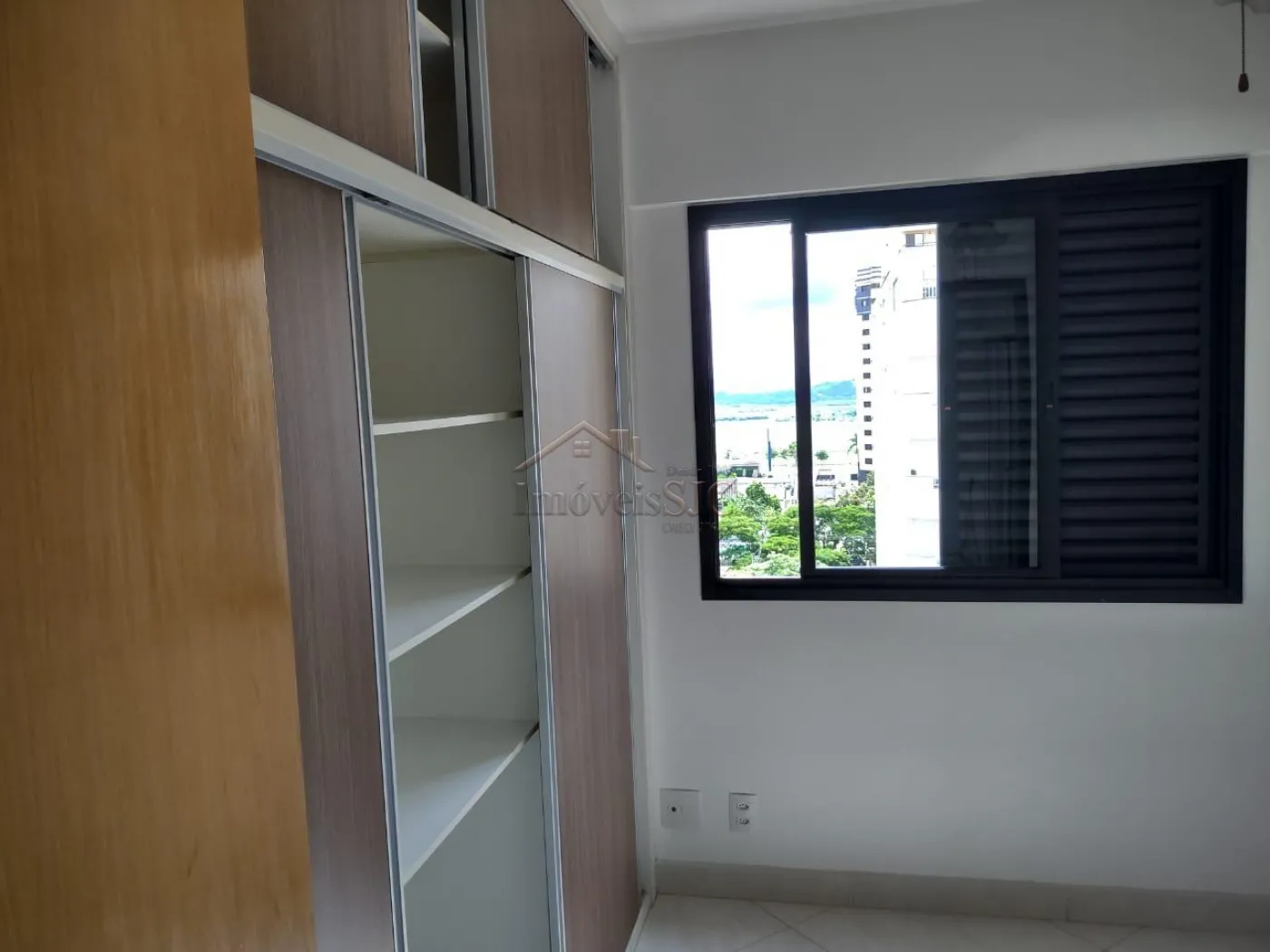 Alugar Apartamentos / Padrão em São José dos Campos R$ 2.500,00 - Foto 9
