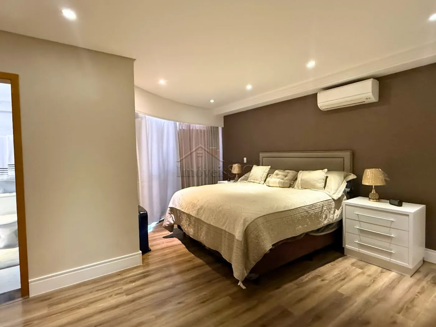 Comprar Apartamentos / Triplex em São José dos Campos R$ 2.500.000,00 - Foto 12