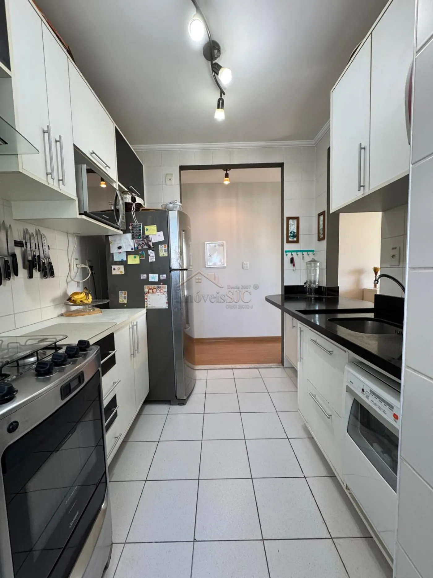 Comprar Apartamentos / Padrão em São José dos Campos R$ 600.000,00 - Foto 17