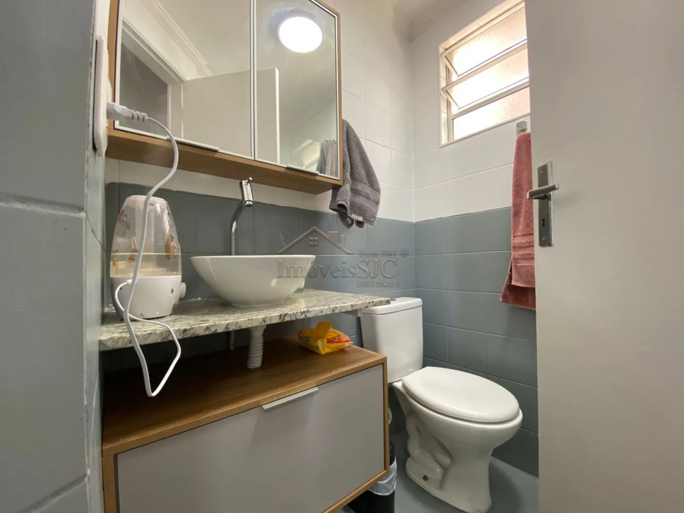 Comprar Apartamentos / Padrão em São José dos Campos R$ 450.000,00 - Foto 11