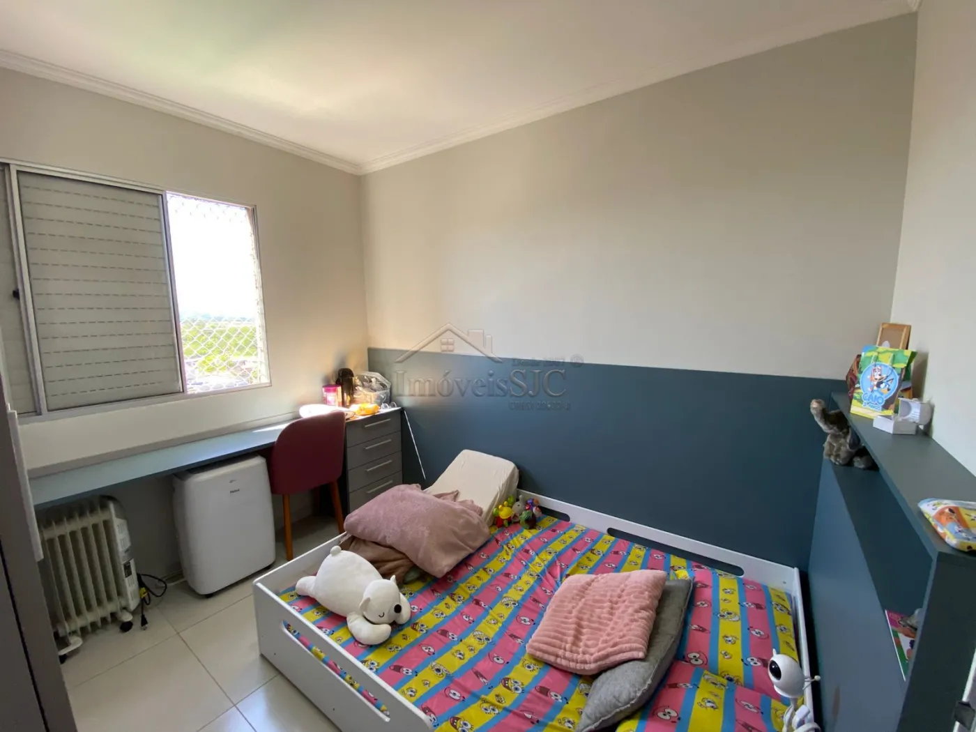 Comprar Apartamentos / Padrão em São José dos Campos R$ 450.000,00 - Foto 14