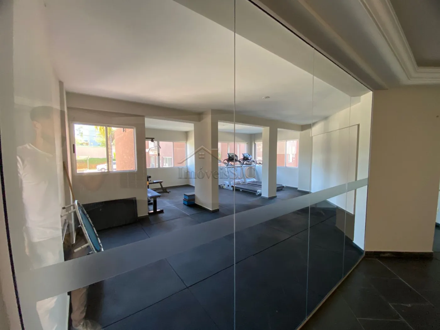 Comprar Apartamentos / Padrão em São José dos Campos R$ 450.000,00 - Foto 20