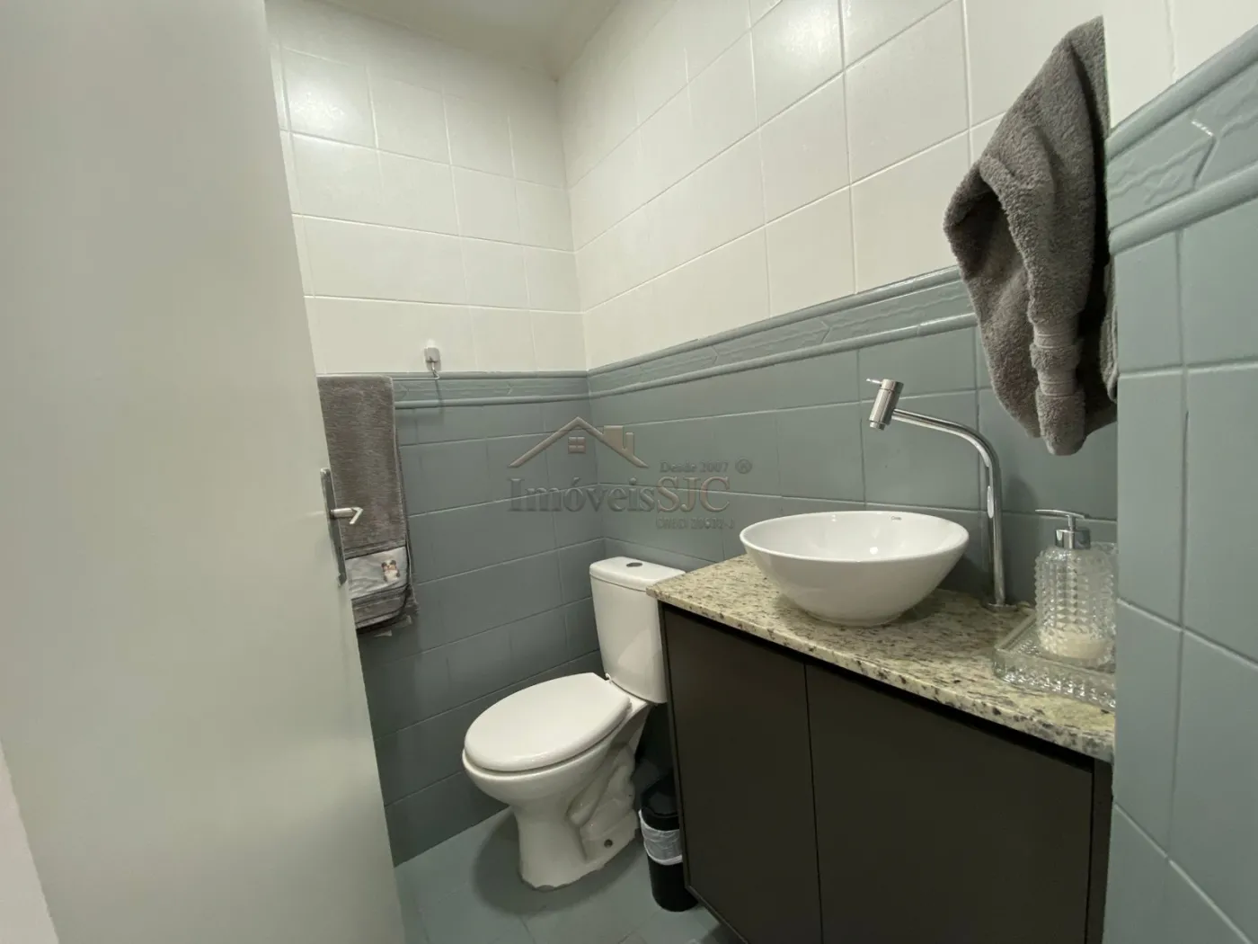 Comprar Apartamentos / Padrão em São José dos Campos R$ 450.000,00 - Foto 15