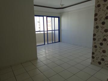 Alugar Apartamentos / Padrão em São José dos Campos. apenas R$ 2.500,00