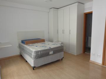 Alugar Apartamentos / Padrão em São José dos Campos. apenas R$ 2.405,00