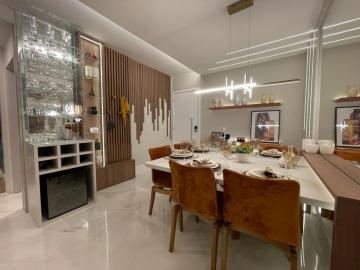 Alugar Apartamentos / Padrão em São José dos Campos. apenas R$ 1.050.000,00