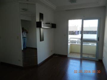 Alugar Apartamentos / Padrão em São José dos Campos. apenas R$ 1.200,00