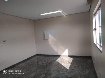 Alugar Comerciais / Loja/Salão em São José dos Campos. apenas R$ 990,00