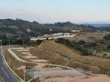 Terreno em condomínio fechado para venda