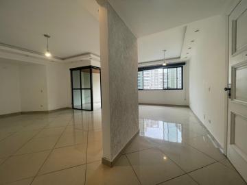 Alugar Apartamentos / Padrão em São José dos Campos. apenas R$ 3.400,00