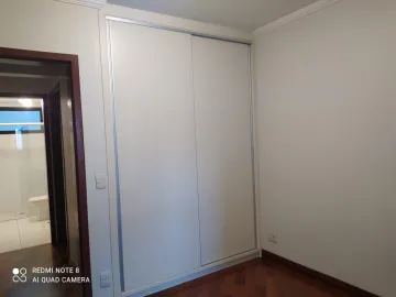 alt=