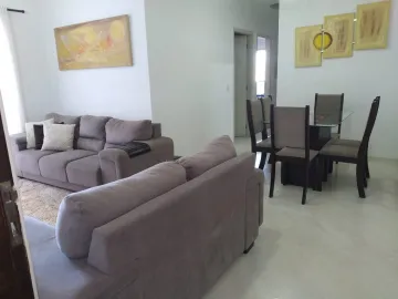 Apartamento ao lado a praça do Aquárius.