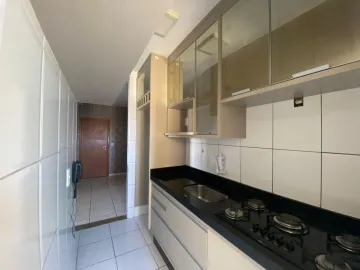 Ótimo apartamento em localização privilegiada no Vila Ema