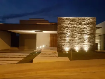 Alugar Casas / Condomínio em São José dos Campos. apenas R$ 2.225.000,00