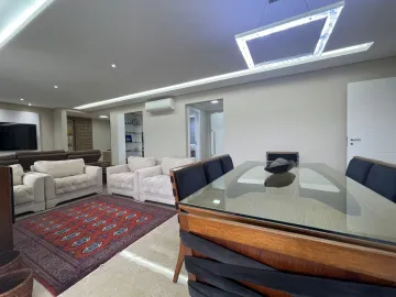 Apartamento à venda